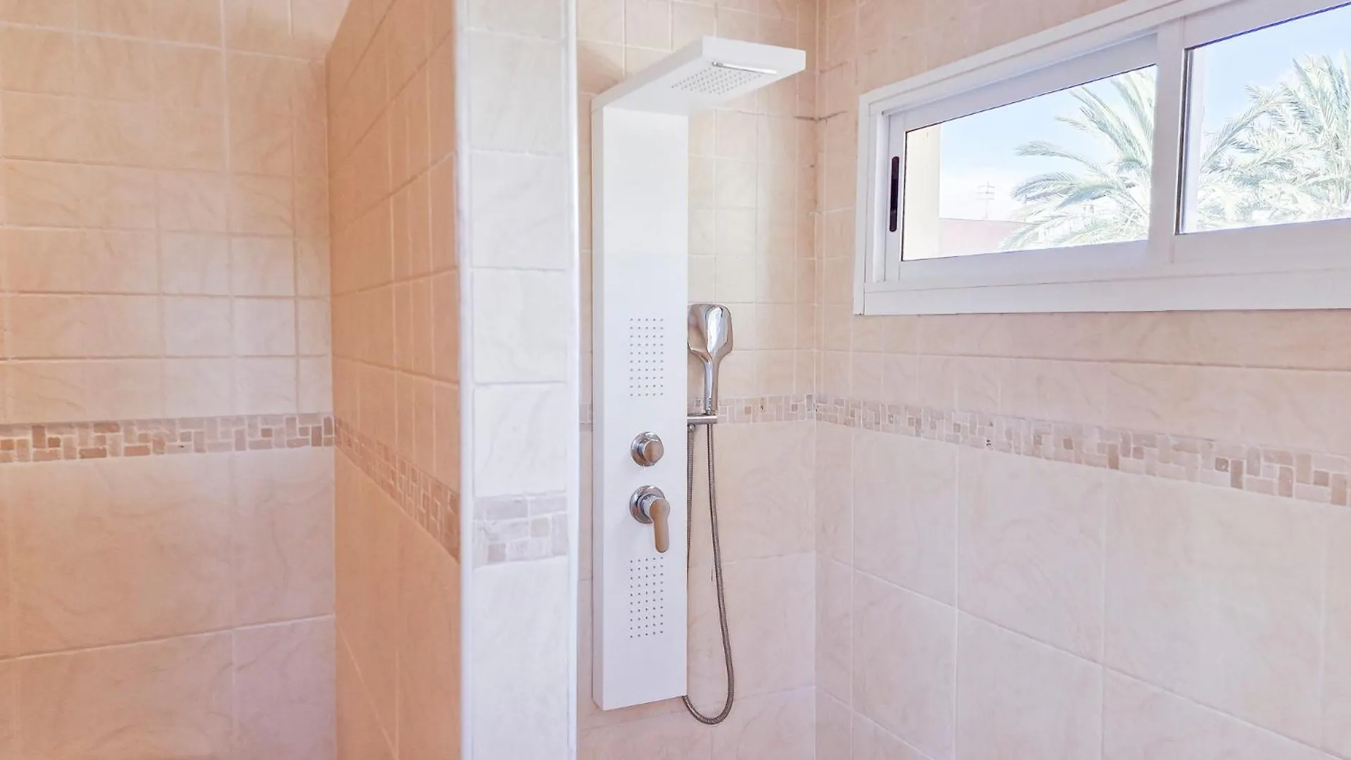 Medano4You Montana Roja Beach House El Médano Španělsko